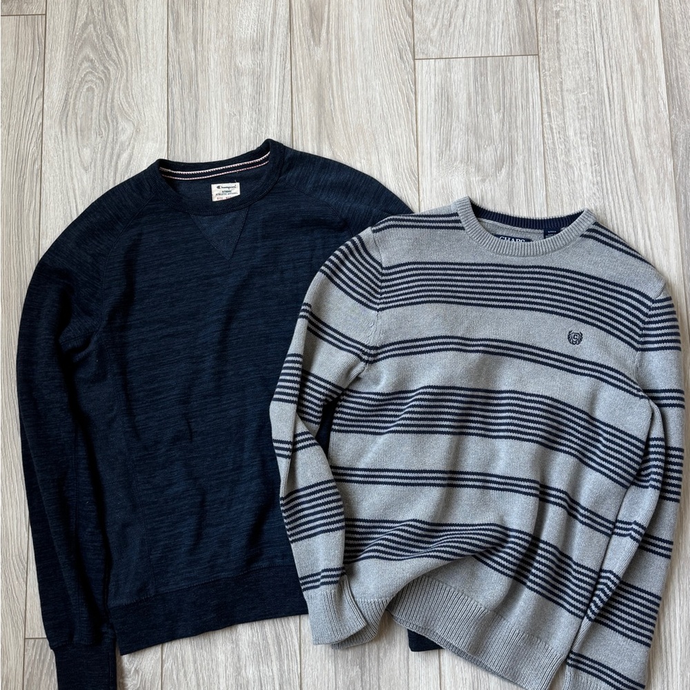 Men’s Champs Long Sleeve Bundle | 2 Shirts | Medium & Small | Blue & Patterned |